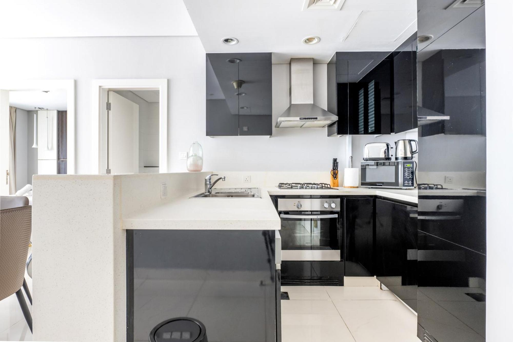 Damac Canal Views Residences ドバイ エクステリア 写真