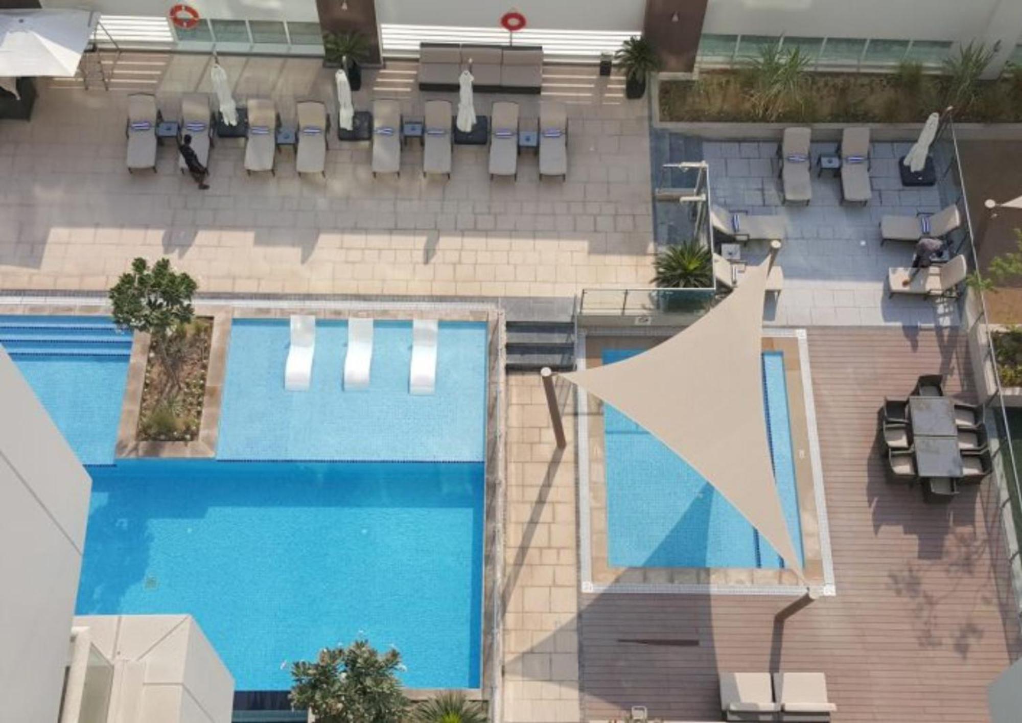 Damac Canal Views Residences ドバイ エクステリア 写真